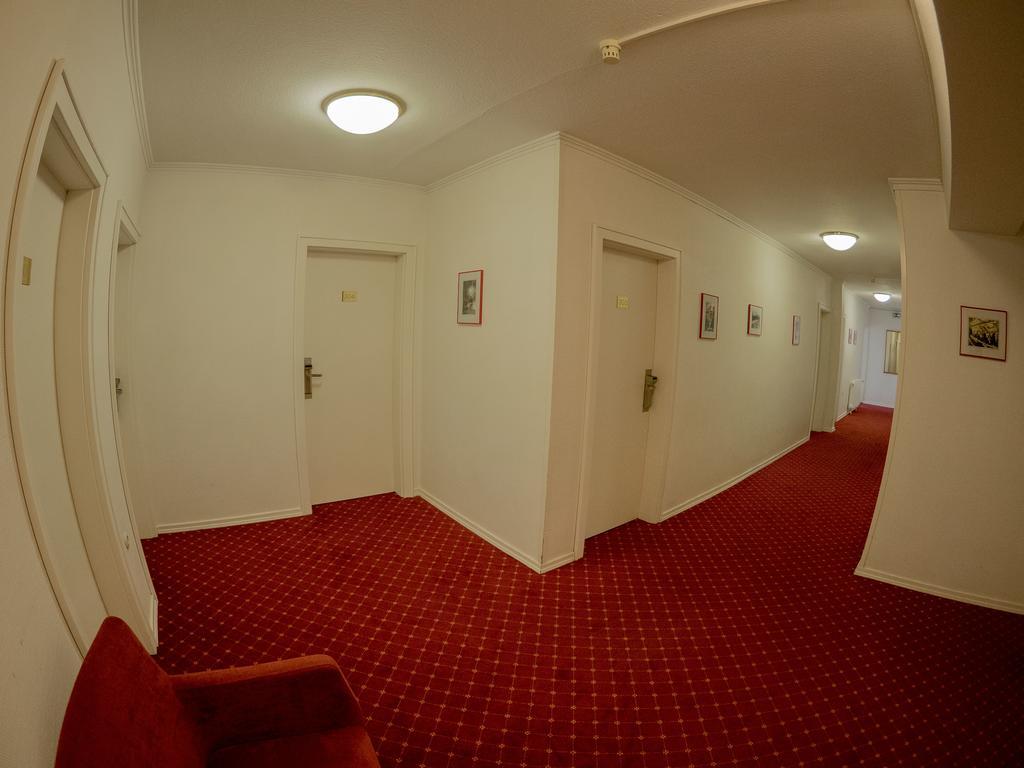 Elbbruecken Hotel Hamburg Exterior photo