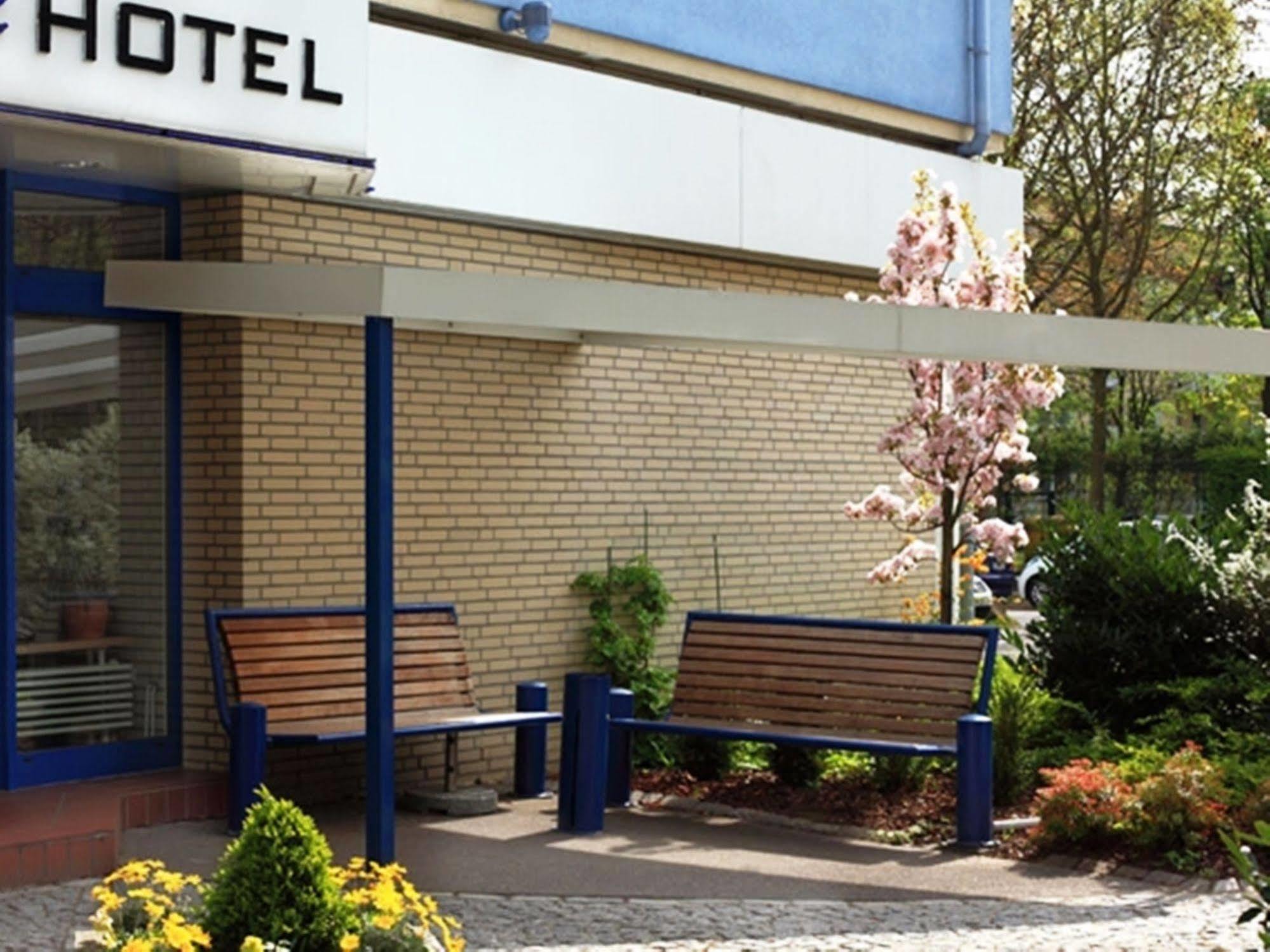 Elbbruecken Hotel Hamburg Exterior photo